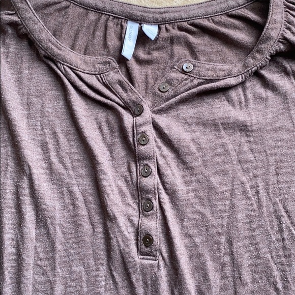 Old Navy Medium Top - Picture 4 of 5